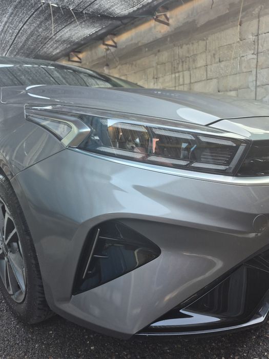 Кia cerato автомобиль