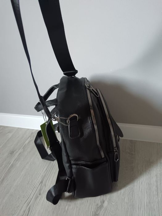 Продам новый рюкзак экокожа