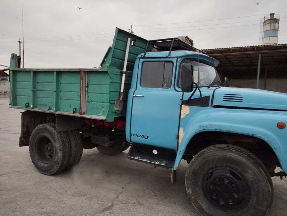 Zil Ural mator yurip turipti sostayanyasi yaqshi