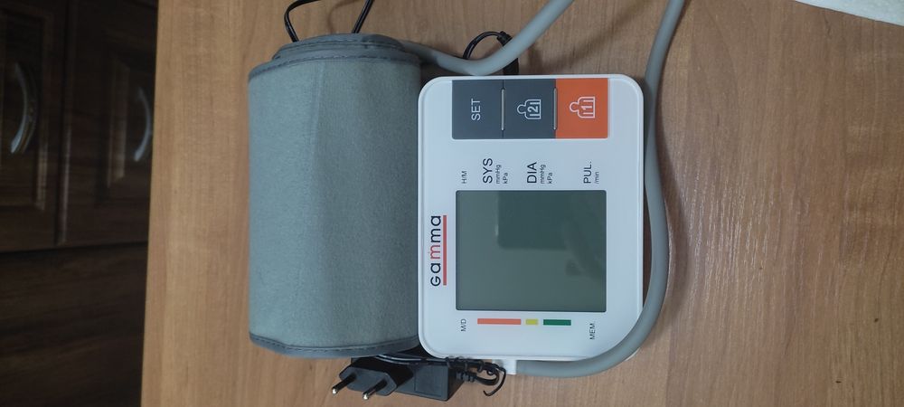 Продам тонометр,новый.