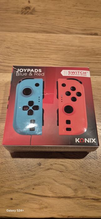 Set 2 Joypads Konix pentru Nintendo Switch / OLED - Ca Noi, în Cutie