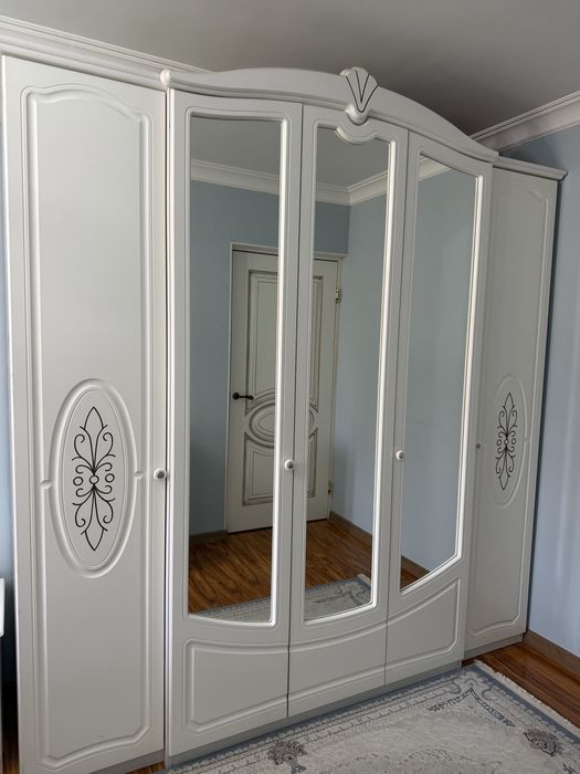 Спальная гарнитура