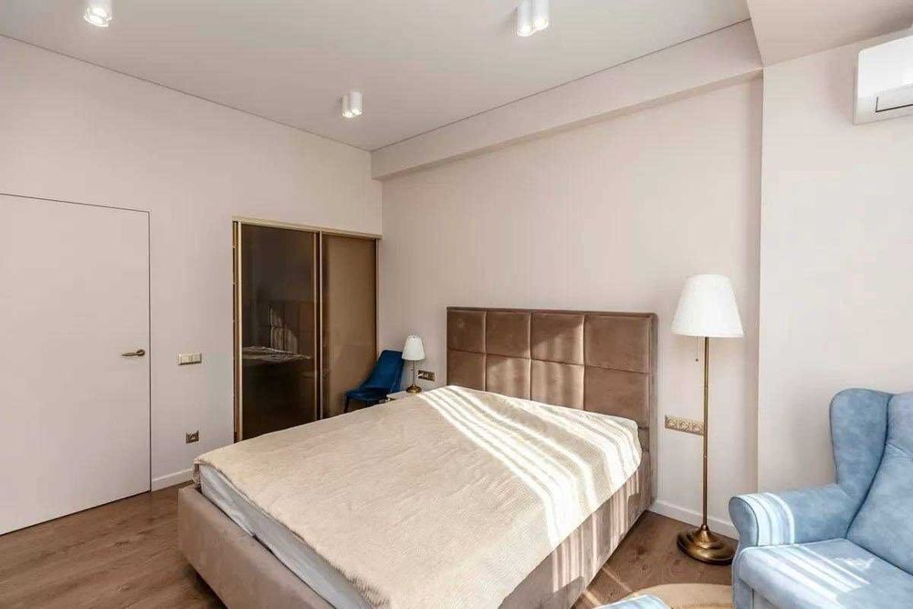 Тристаен апартамент в Центъра – само 250€