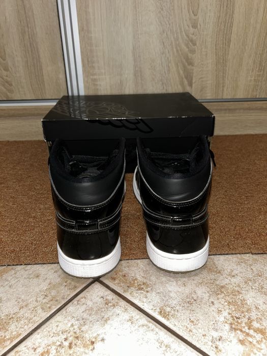 Air Jordan 1 MID SE "Space Jam"