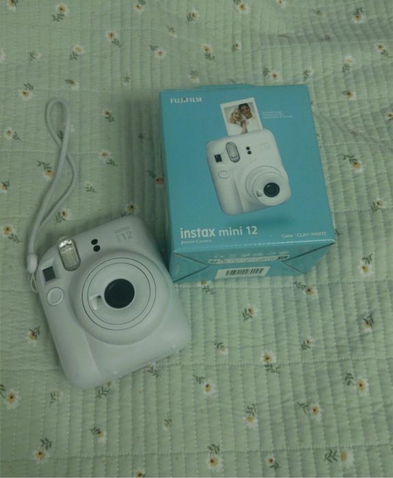 Фотоаппарат instax