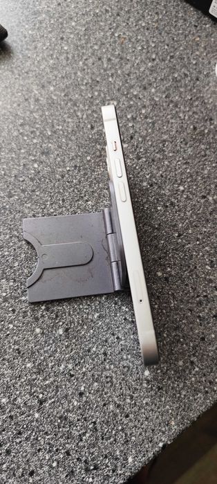 Iphone 13 plus AirPods 3 (Model A2565)