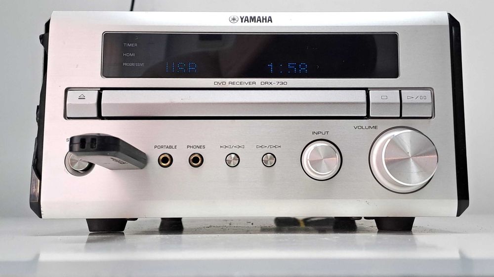 Yamaha DRX 730 amplificator all in one receiver HDMI USB Mp3 dvd