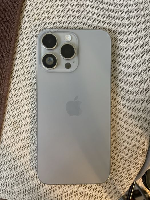 продам айфон 15 pro max