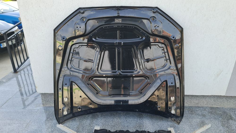 Capota motor fata BMW 5 G30 G31 avariata