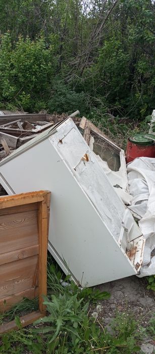 Отдам дрова, рамы оконные, двер.ь. ДАРОМ