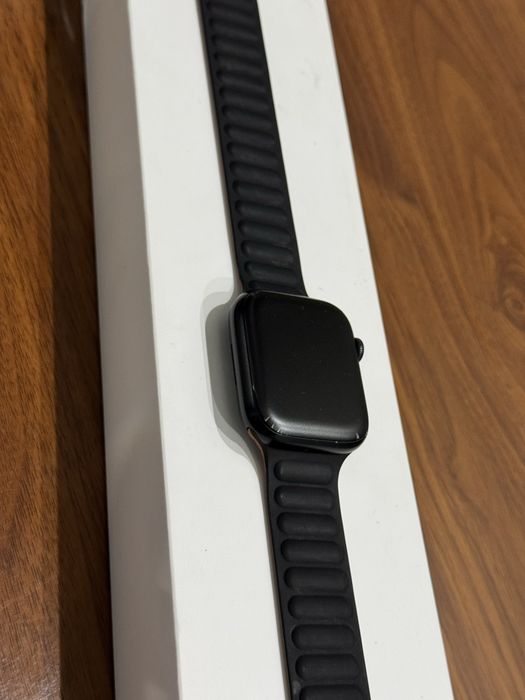 Apple watch 8.45 black