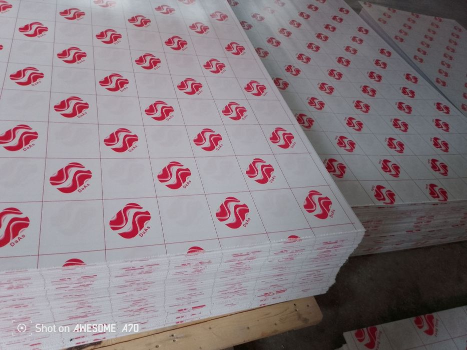 Orgsteklo. Ishlab chiqarish.