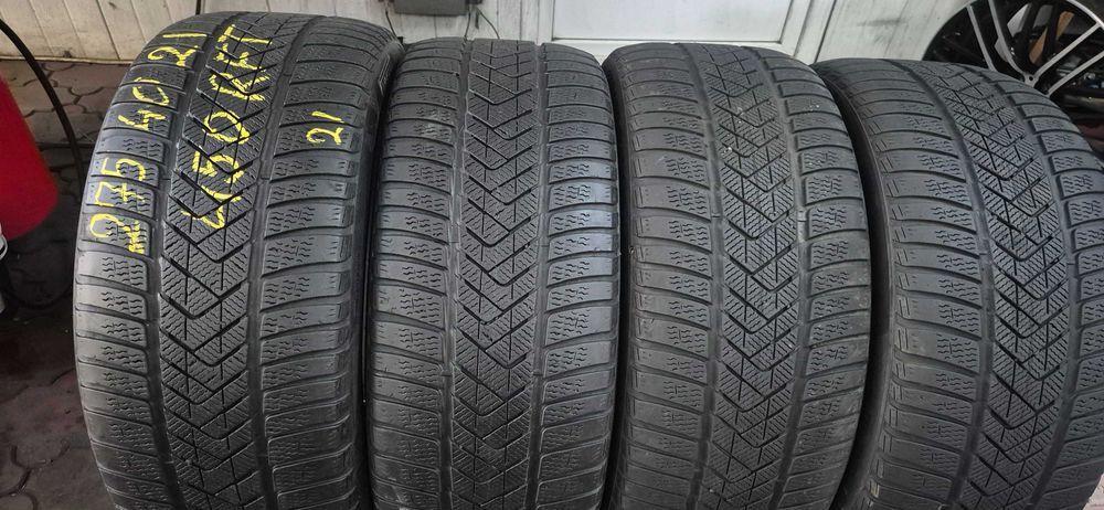 anvelope  Pirelli run flat  275/40/21 m&s iarna