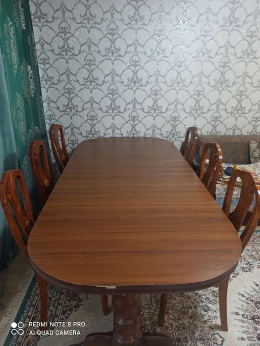 Стол деревянный со стульями