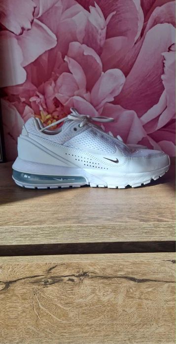 Маратонки Nike