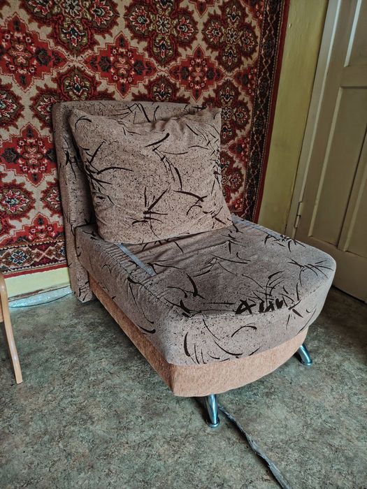 Продам б/у мебель