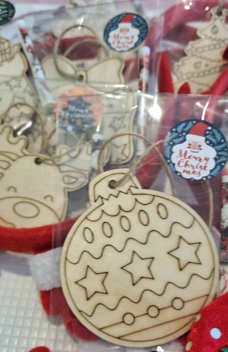 Дървени коледни украшения за оцветяване