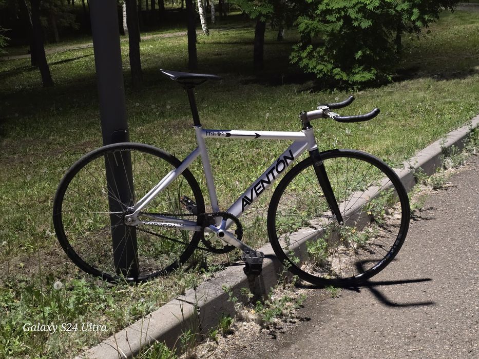 Продам фикс Aventon Cordoba
