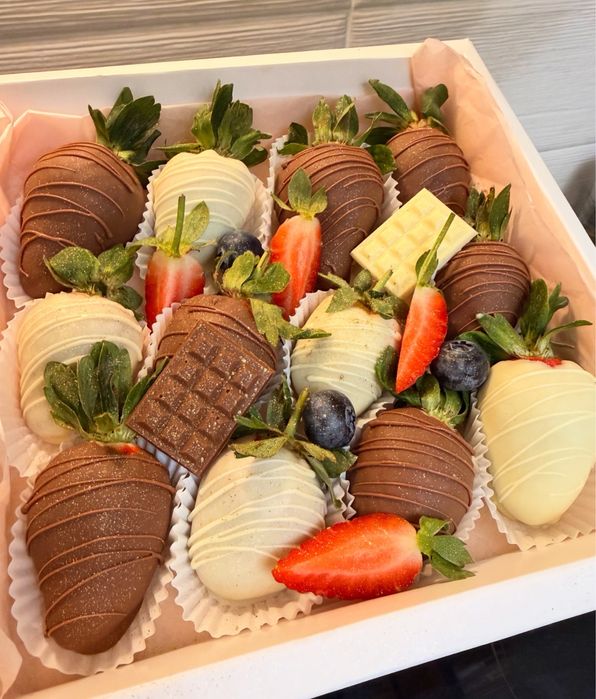 клубника в шоколаде