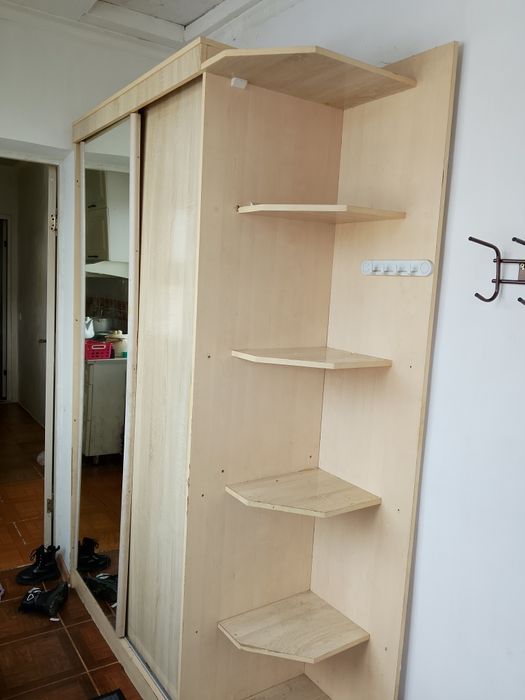 Продам прихожую в хорошем состоянии