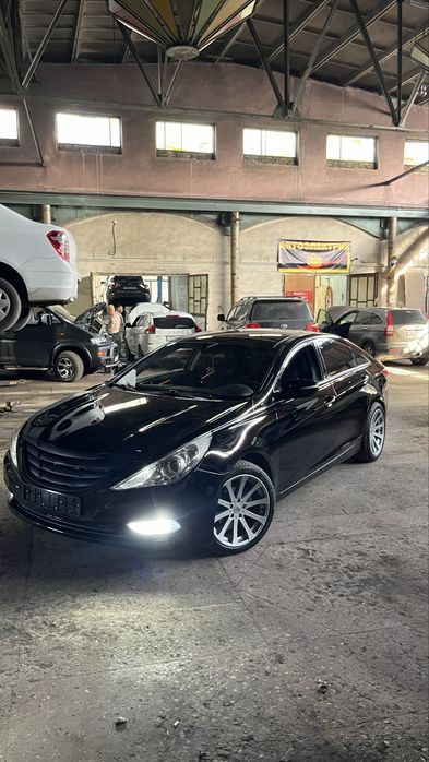Продам диски с резиной r18 5х114.3