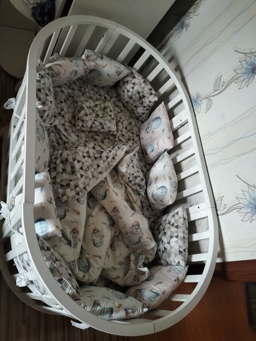 Кроватка детская