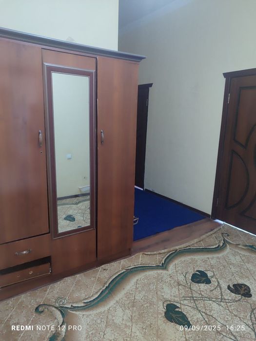 Oilaga ijaraga beriladi.Manzil Agora oldi (Airaport yoʻli)9 dom 5 xona