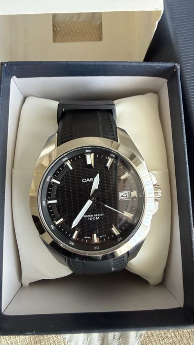 Продам часы Casio