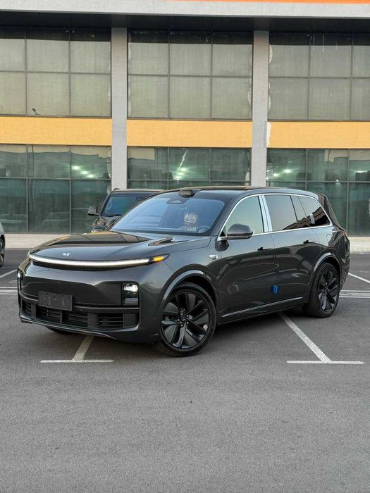 LiXiang L9 Ultra —  премиальный гибридный кроссовер