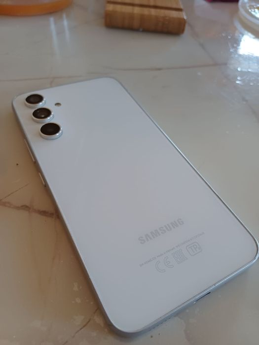 Samsung A54. 6-128gb