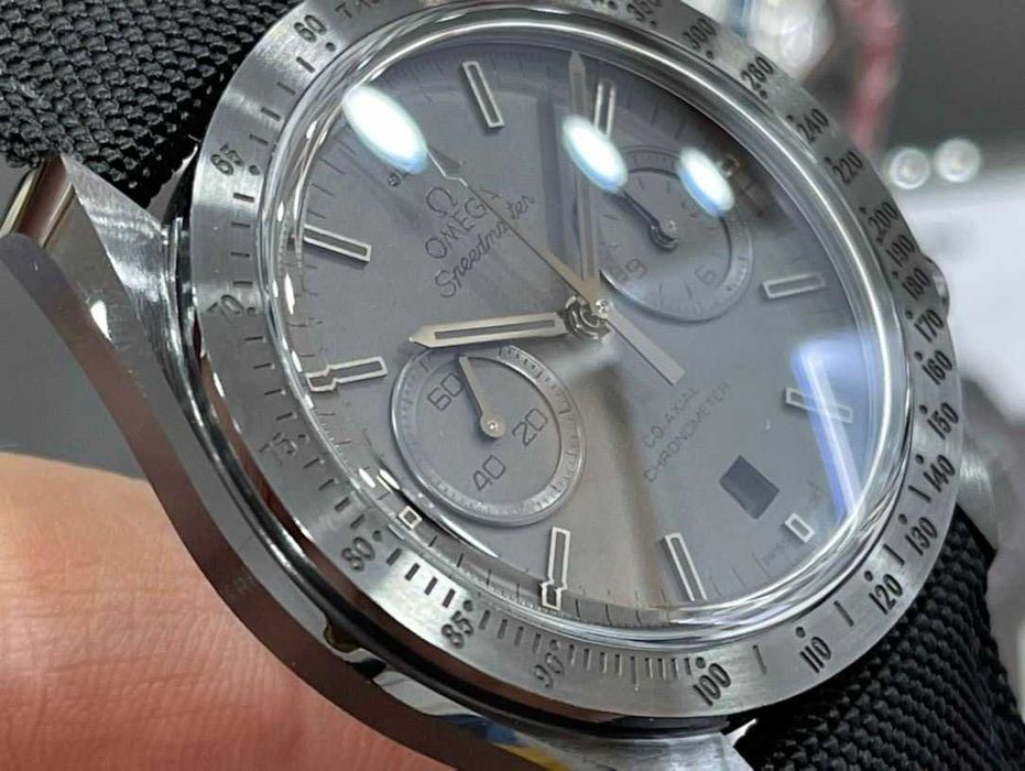 omega speedmaster чернакерамика