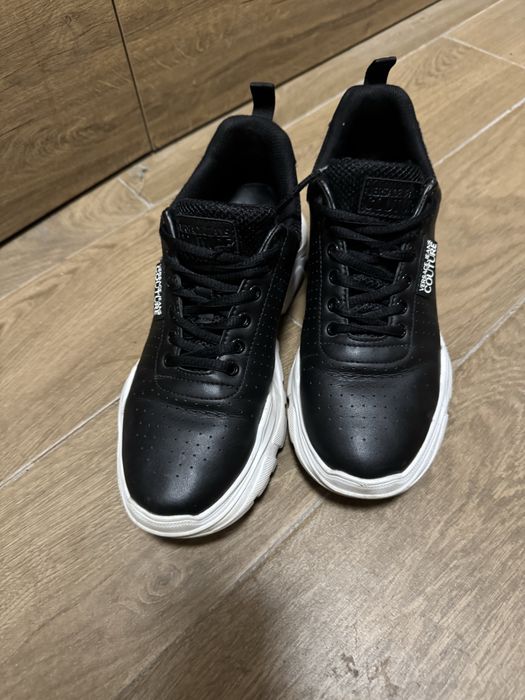 Love moschino обувки