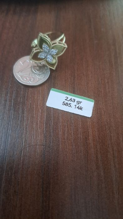 Продам золотые украшения