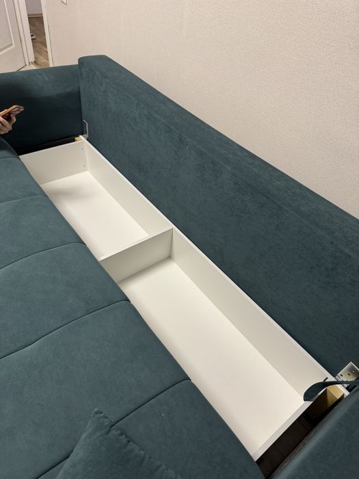 Продам диван , самовывоз