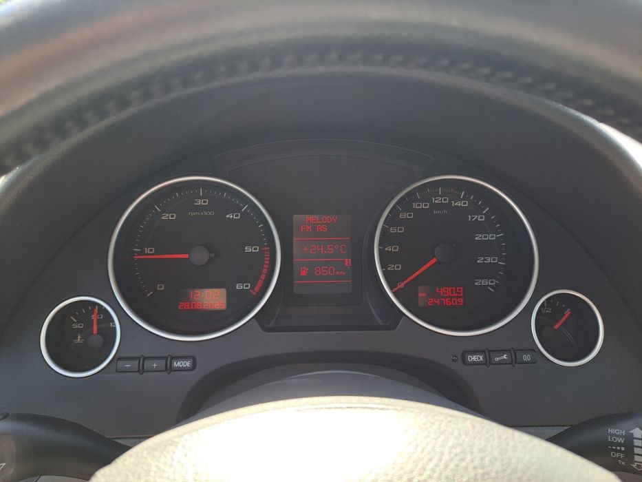 Продавам Сеат Ексео