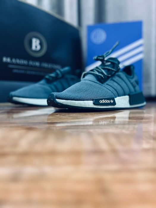 Adidas NMD_R1 мужские кроссовки РАЗМЕР 39,40,41