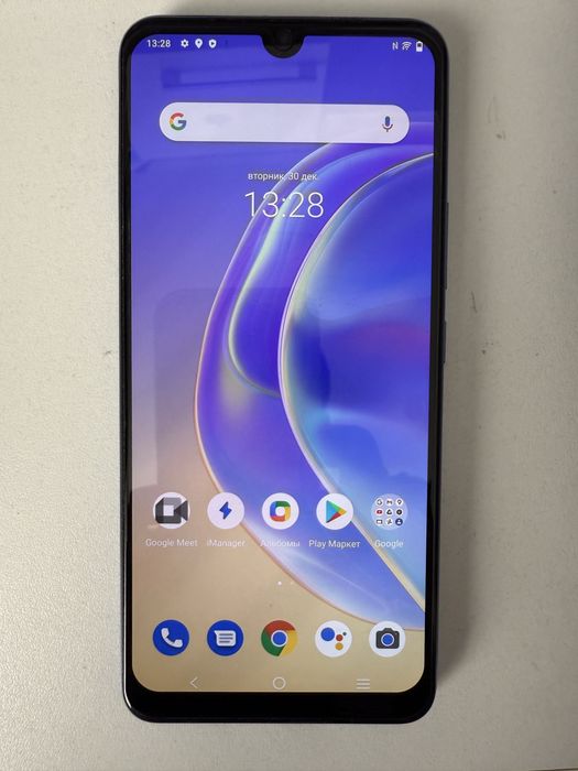 Телефон Vivo 21e