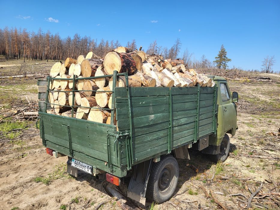 Продам УАЗ бортовой