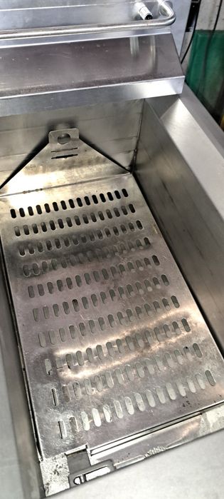 Фритюрник професионален LINCAT VORTECH  газ