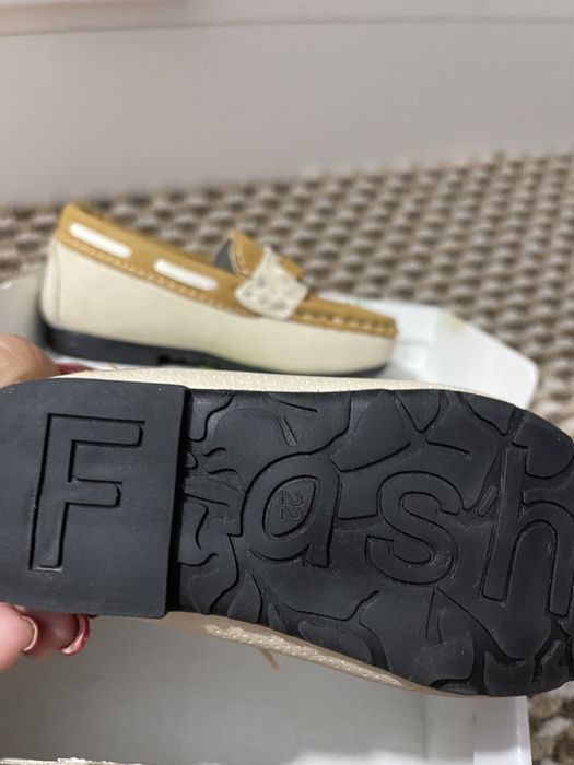 Детская  обувь