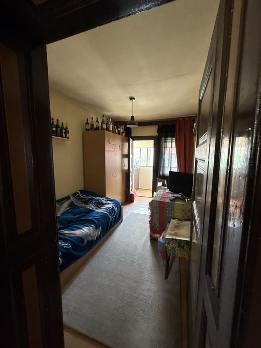 Casă de vânzare în zonă centrală – 3 apartamente cu CF separat – ideală pentru investiție
