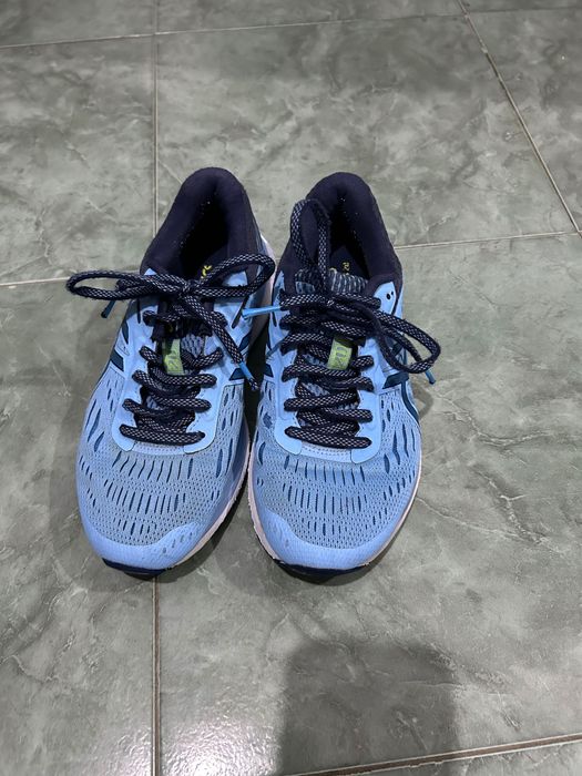 Маратонки 36 номер