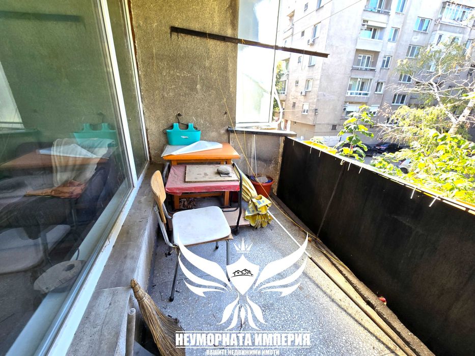 Дава се под наем Четиристаен апартамент в Асеновград - 108 кв.м за 400 € - Снимка #3