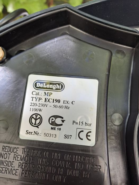 Espresor DeLonghi ca nou Anglia