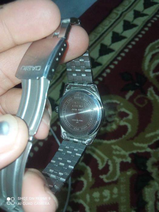 Original saat satiladi