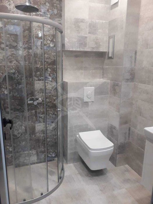 Дава се под наем Двустаен апартамент в Пловдив, Младежки Хълм - 60 кв.м за 620 € - Снимка #3