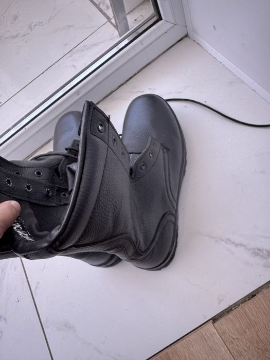 Продам берцы 45 размер