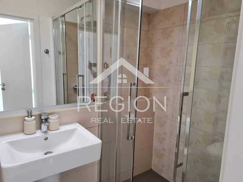 Дава се под наем Тристаен апартамент в Варна, Бриз - 90 кв.м за 867 € - Снимка #11