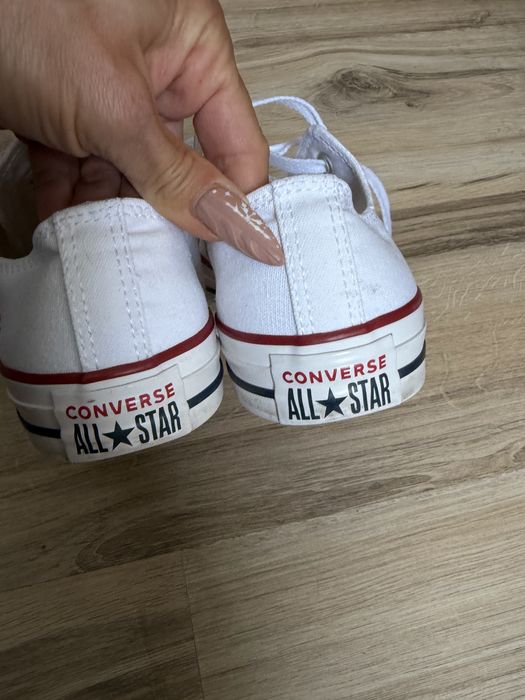 Оригинални високи бели кецове Converse ! 38 н
