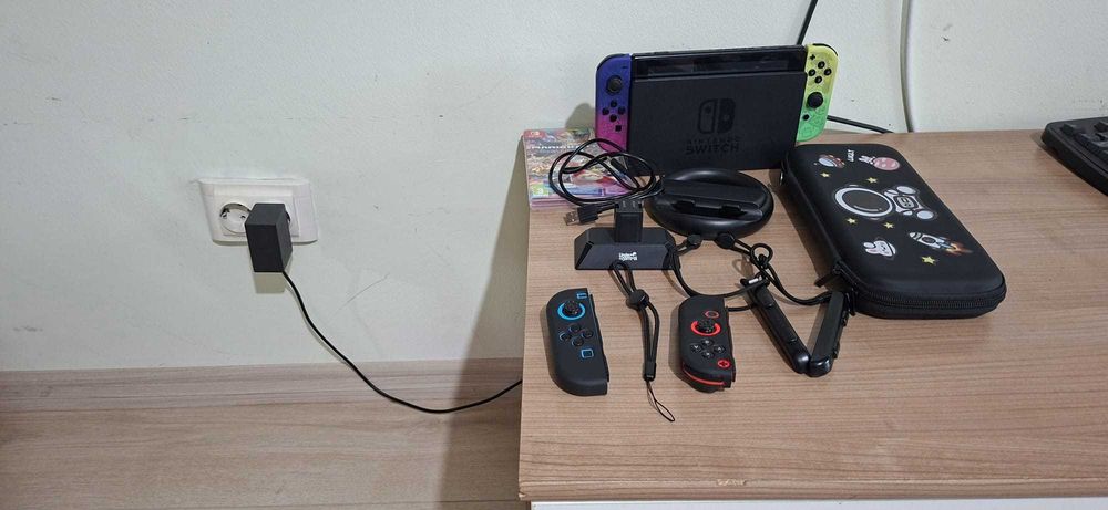Nintendo Switch Husa Jocuri Statie Incarcare JoyCon